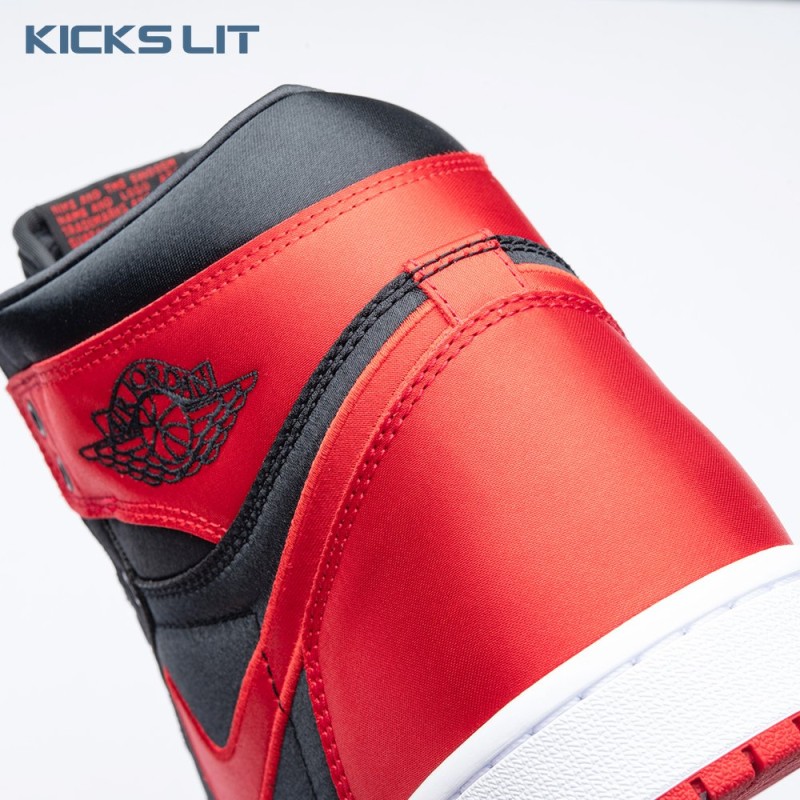 Jordan 1 Retro High OG Satin Bred Unisex Jordan 1 Retro High OG Satin Bred Unisex