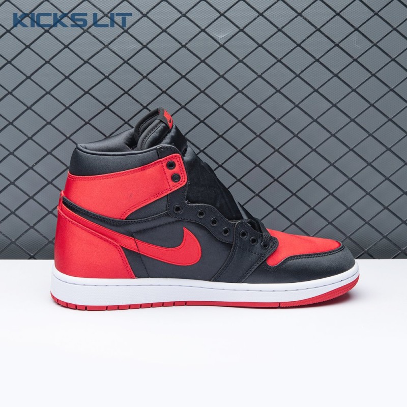 Jordan 1 Retro High OG Satin Bred Unisex Jordan 1 Retro High OG Satin Bred Unisex
