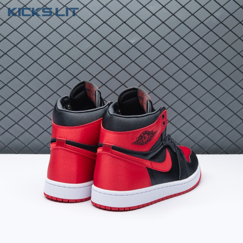 Jordan 1 Retro High OG Satin Bred Unisex Jordan 1 Retro High OG Satin Bred Unisex