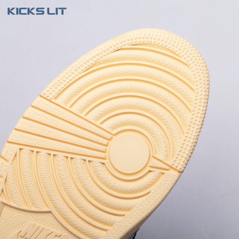 Jordan 1 Retro High Shattered Backboard 3. 0 Unisex Jordan 1 Retro High Shattered Backboard 3. 0 Unisex