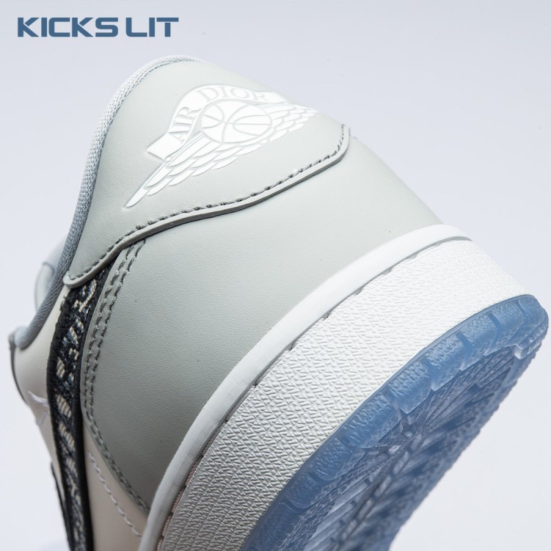 Jordan 1 Retro Low Men's Jordan 1 Retro Low Men's