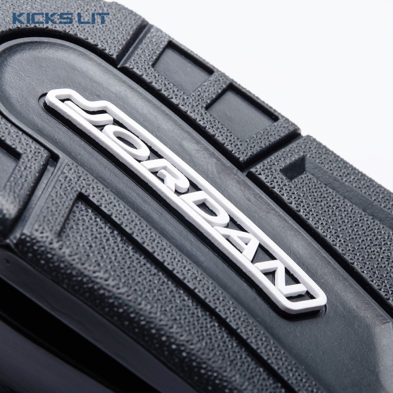 Jordan 3 Retro Black Cat (2025) CT8532-001 Unisex