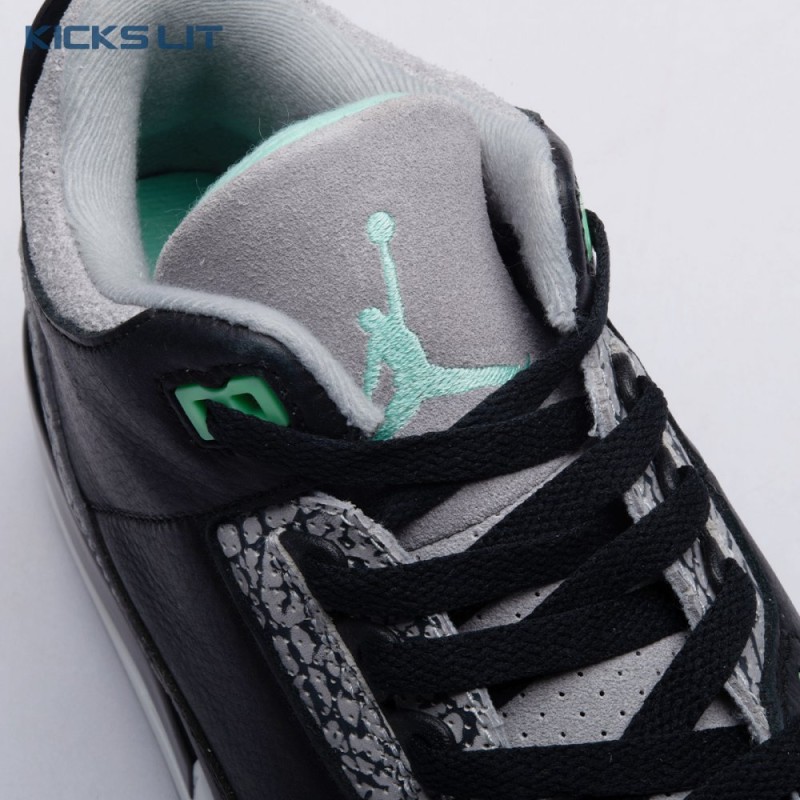Jordan 3 Retro Green Glow CT8532-031 Unisex Jordan 3 Retro Green Glow CT8532-031 Unisex