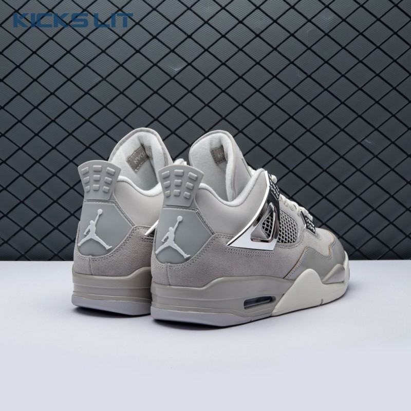 Jordan 4 Retro Women 's Frozen Moments AQ9129-001 Unisex Jordan 4 Retro Women 's Frozen Moments AQ9129-001 Unisex
