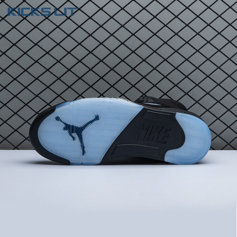 Jordan 5 Retro Black Metallic (2016) 845035-003 Men's Jordan 5 Retro Black Metallic (2016) 845035-003 Men's