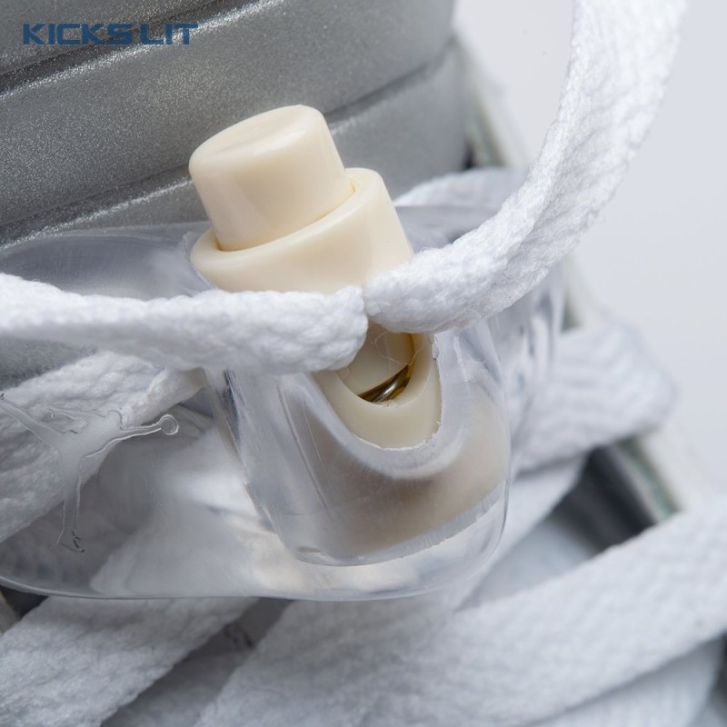 Jordan 5 Retro Reverse Metallic DD0587 110 Men's Jordan 5 Retro Reverse Metallic DD0587 110 Men's