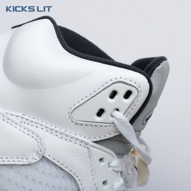 Jordan 5 Retro Reverse Metallic DD0587 110 Men's Jordan 5 Retro Reverse Metallic DD0587 110 Men's