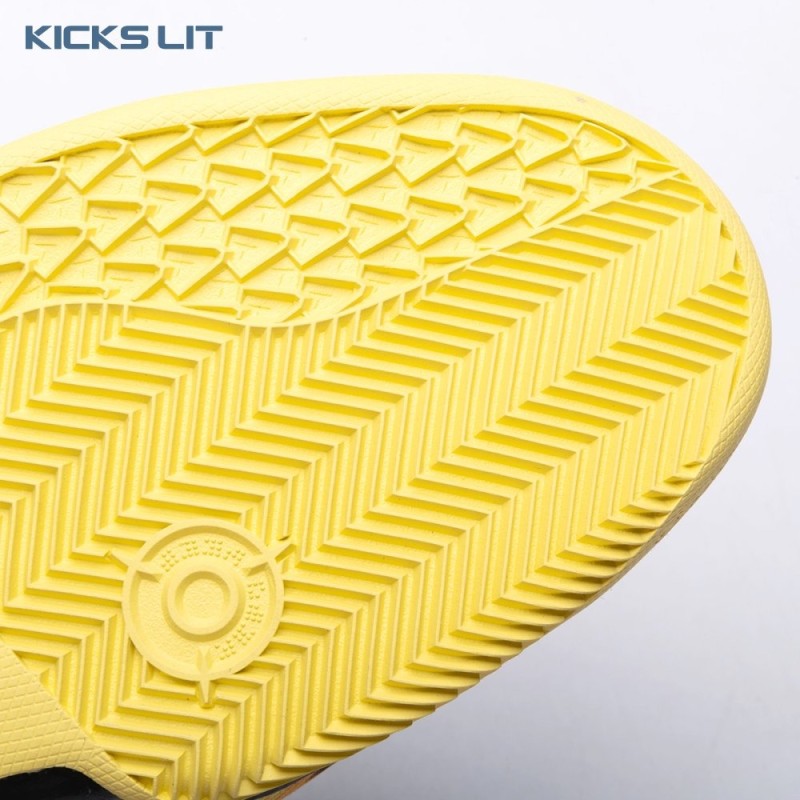 Nike Kobe 8 XDR Black Yellow 555286-077 Men's Nike Kobe 8 XDR Black Yellow 555286-077 Men's