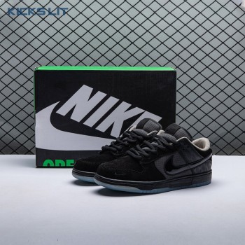 Nike Dunk Low Ducks of a Feather Black University of Oregon PE
HV1470-001 Unisex