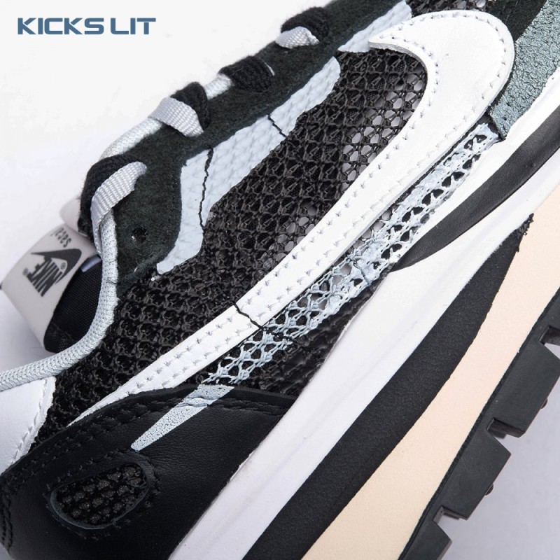 VaporWaffle 'Black White' Unisex VaporWaffle 'Black White' Unisex