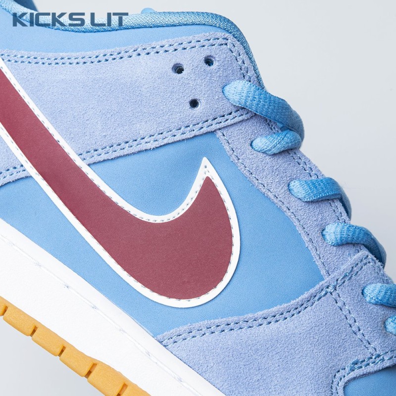 Nike SB Dunk Low Philadelphia Phillies DQ4040-400 Unisex