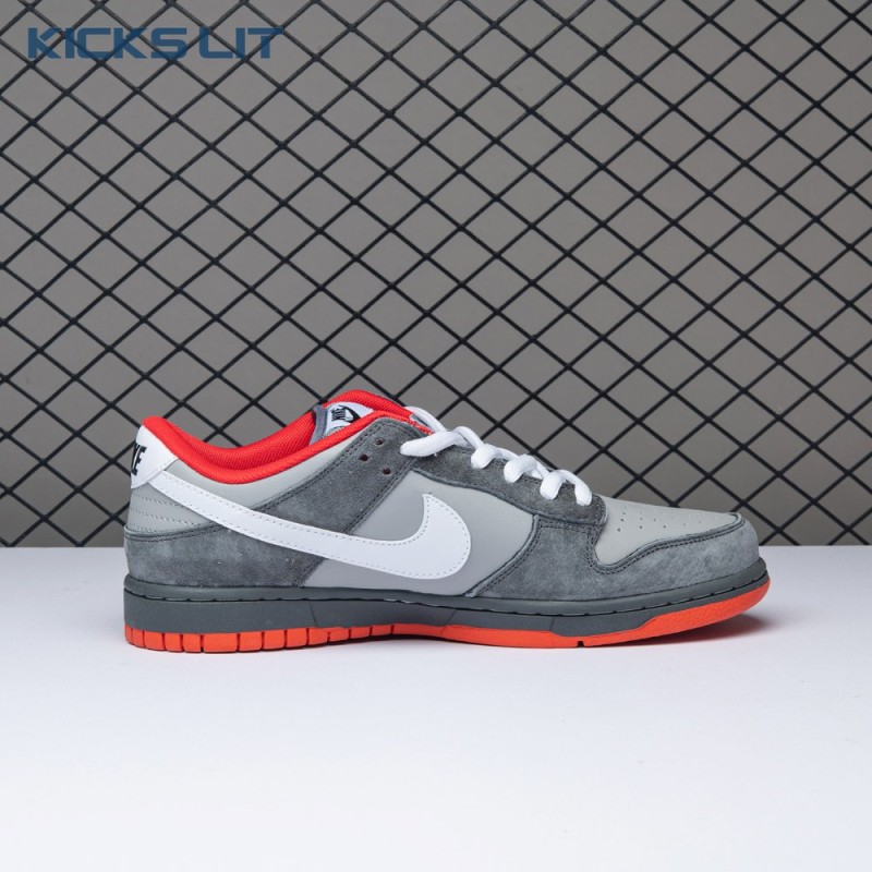Nike SB Dunk Low Staple NYC Pigeon 304292-011 Unisex Nike SB Dunk Low Staple NYC Pigeon 304292-011 Unisex