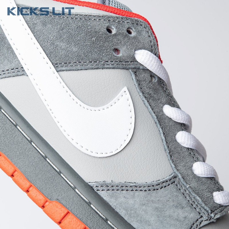 Nike SB Dunk Low Staple NYC Pigeon 304292-011 Unisex Nike SB Dunk Low Staple NYC Pigeon 304292-011 Unisex