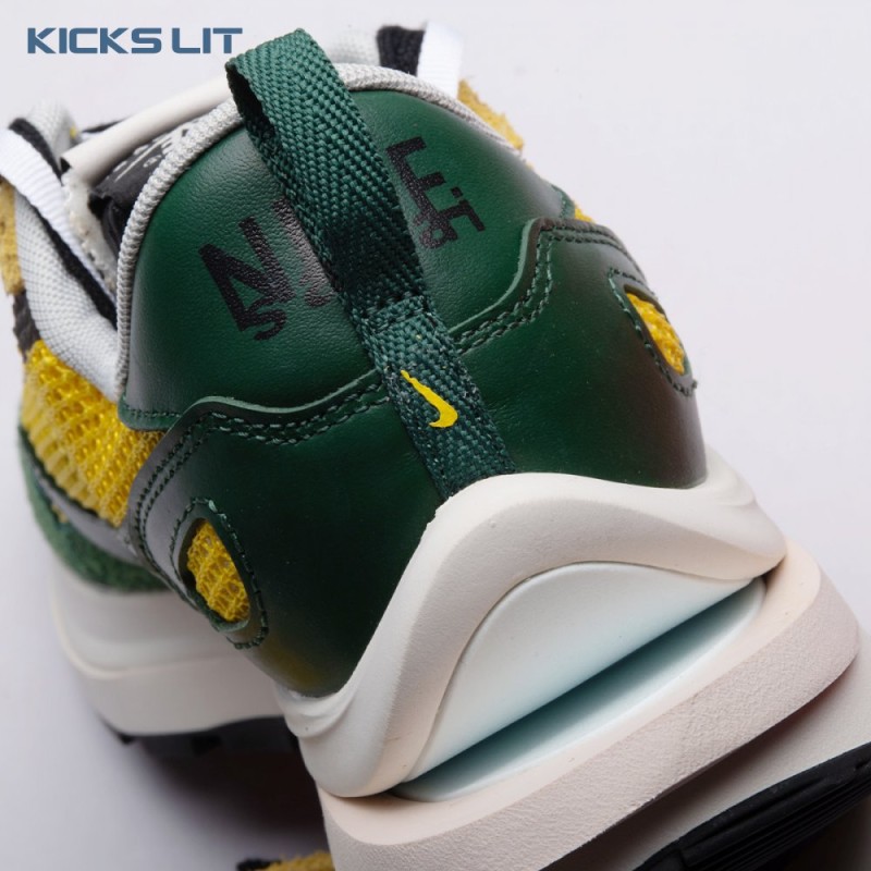 Nike Vaporwaffle Tour Yellow Stadium Green CV1363-700 Unisex Nike Vaporwaffle Tour Yellow Stadium Green CV1363-700 Unisex