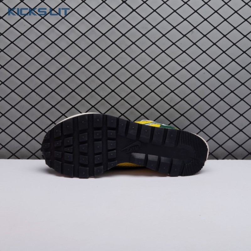 Nike Vaporwaffle Tour Yellow Stadium Green CV1363-700 Unisex Nike Vaporwaffle Tour Yellow Stadium Green CV1363-700 Unisex