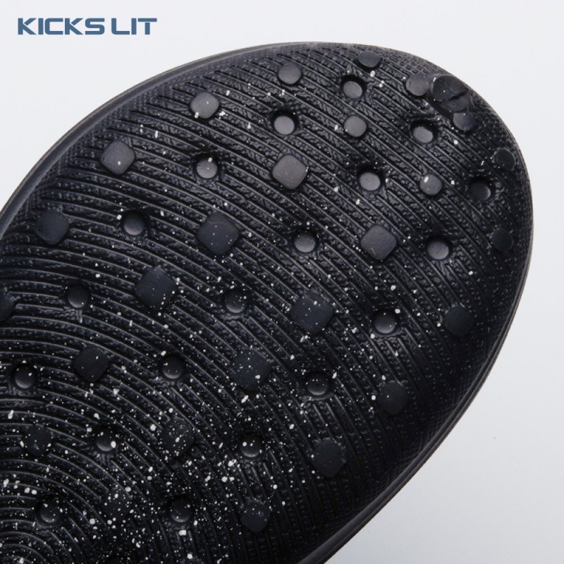 Nike ReactX Rejuven8 Triple Black HV5062-001 Unisex Nike ReactX Rejuven8 Triple Black HV5062-001 Unisex