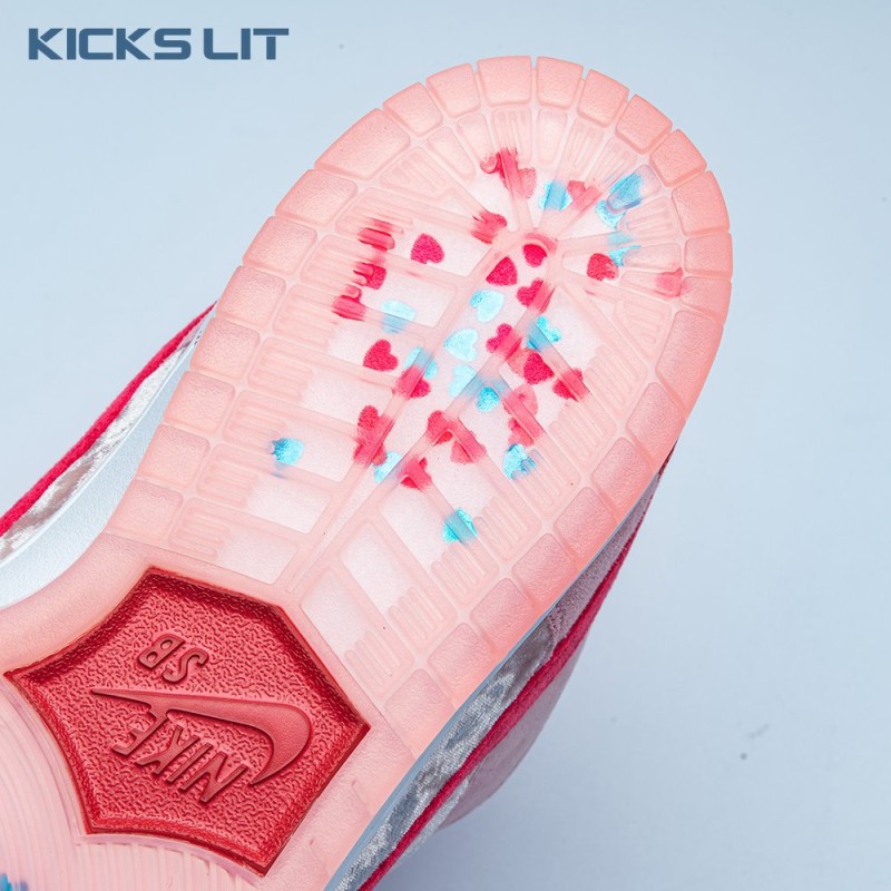 Dunk Low SB 'Valentine's Day' Unisex