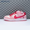 Dunk Low SB 'Valentine's Day' Unisex