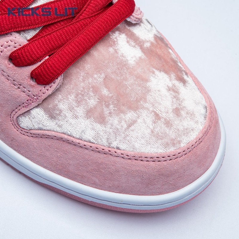 Dunk Low SB 'Valentine's Day' Unisex