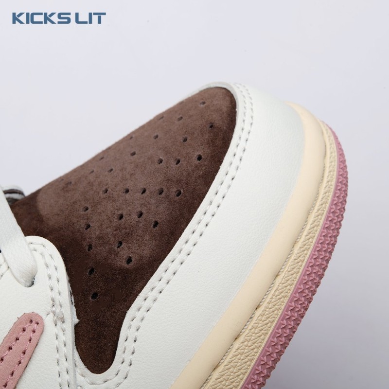 Travis Scott x Air Jordan 1 Low OG  Travis Scott x Air Jordan 1 Low OG