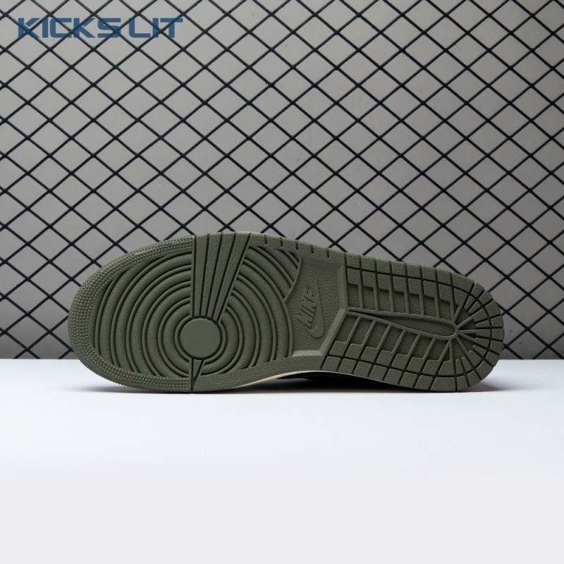 Travis Scott x Air Jordan 1 Low OG Olive DZ4137-106 Unisex