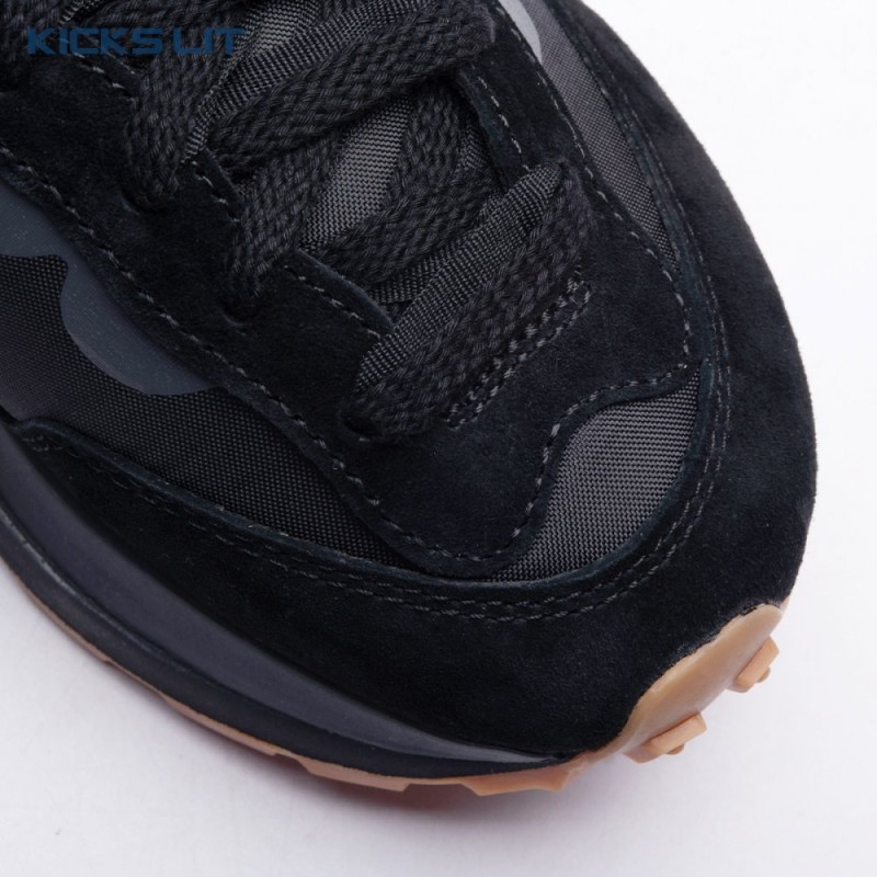 VaporWaffle 'Black Gum' Unisex VaporWaffle 'Black Gum' Unisex