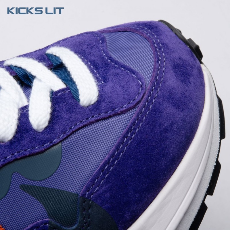 VaporWaffle 'Dark Iris' Unisex VaporWaffle 'Dark Iris' Unisex