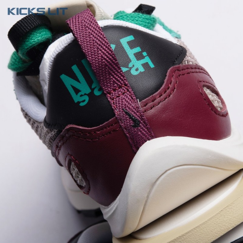 VaporWaffle SP 'Villain Red' Unisex VaporWaffle SP 'Villain Red' Unisex