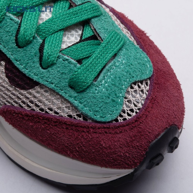 VaporWaffle SP 'Villain Red' Unisex VaporWaffle SP 'Villain Red' Unisex