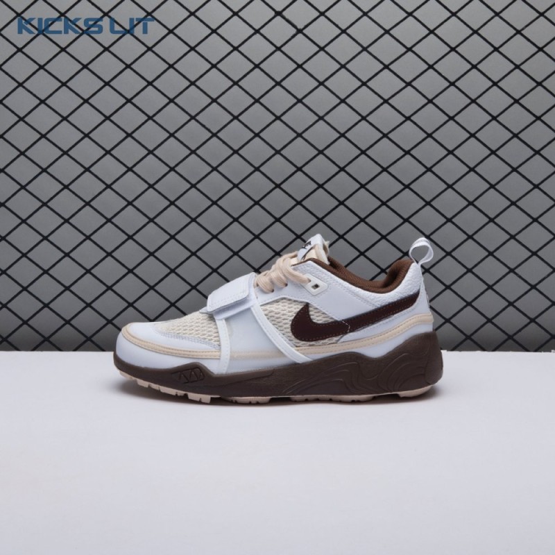 Nike Zoom Field Jaxx Travis Scott Light Chocolate HQ3073-100 Men's Nike Zoom Field Jaxx Travis Scott Light Chocolate HQ3073-100 Men's