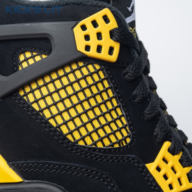Jordan 4 Retro Thunder (2023) DH6927-017 Unisex